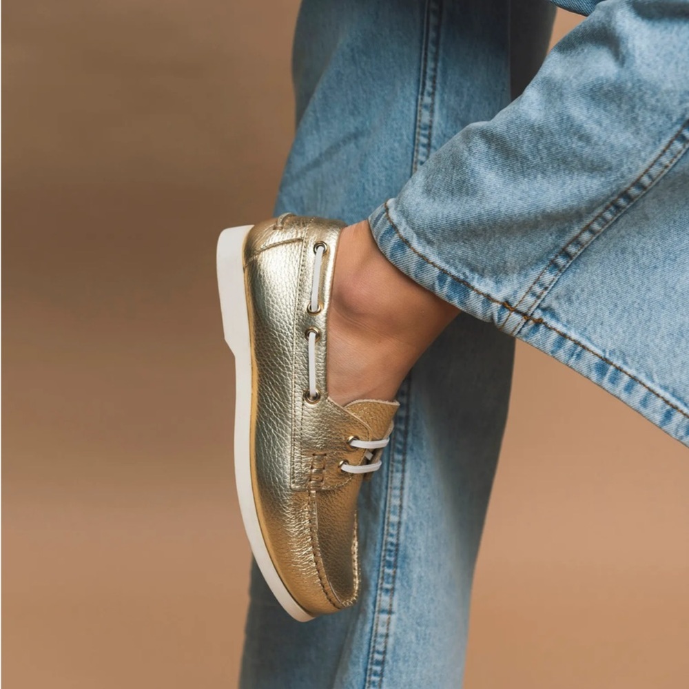 Bocage Made in Portugal Gold Leather Boat Shoes